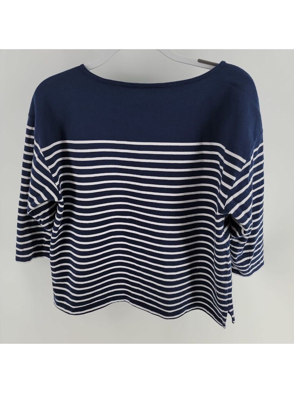 Vineyard Vines Navy & White Striped Nautical Button Shoulder Top – Size M - Picture 5 of 8